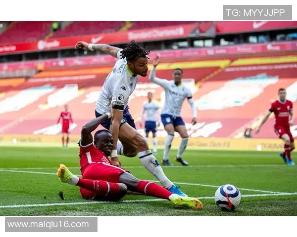 英超足球巨献深度解析南京足球队的独特节奏与魅力 英超足球巨献深度解析南京足球队的独特节奏与魅力