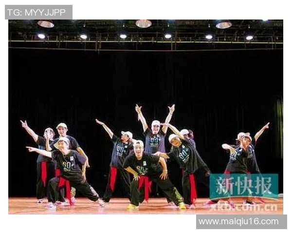 武汉飞盘队在全国街舞大赛中的速度表现引发热议展现体育精神与团队协作能力 武汉飞盘队在全国街舞大赛中的速度表现引发热议展现体育精神与团队协作能力