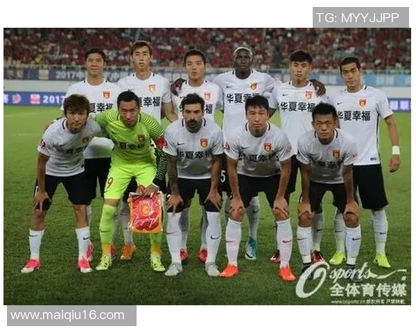 体育实时数据重庆足球队整体压制体系的战术分析与实践探讨